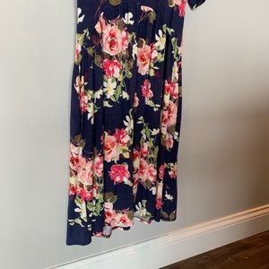 Chris & Carol Dresses - Floral day dress Chris & Carol Dresses - Floral day dress